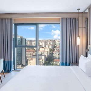 Superior Room City View